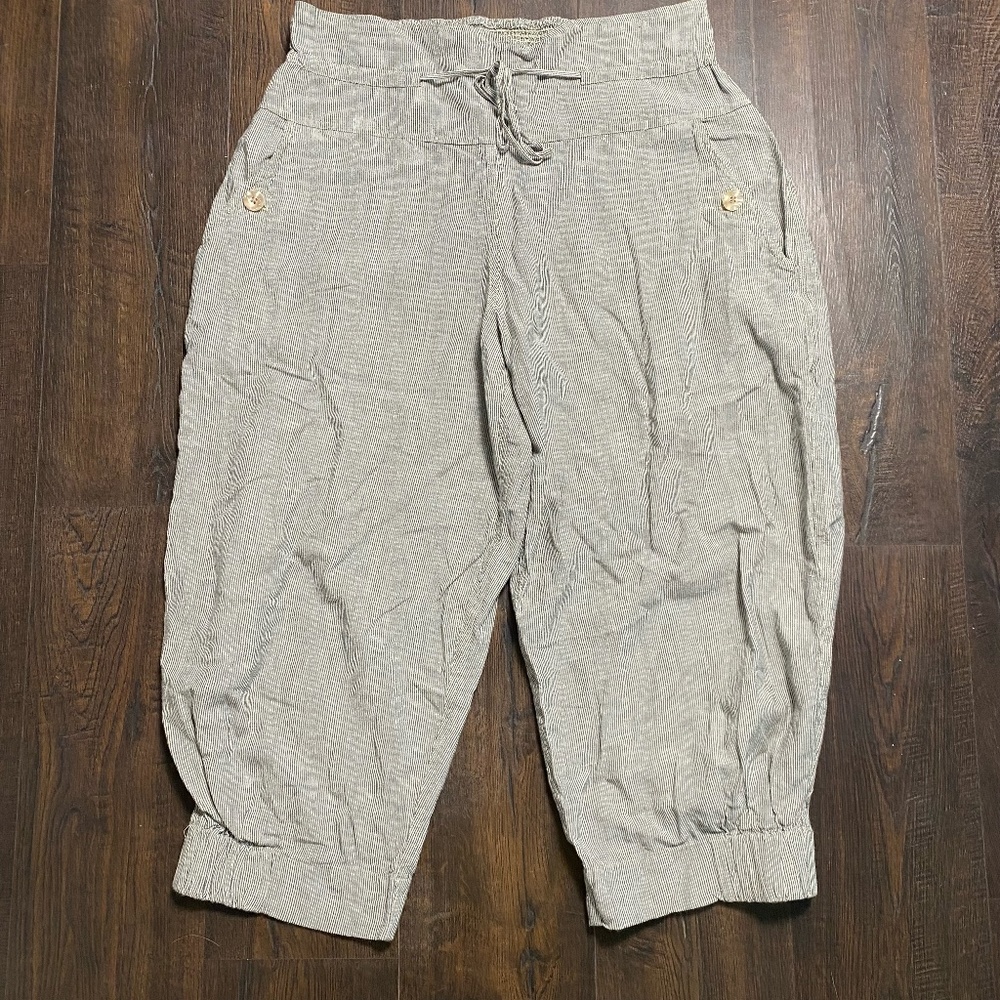 The Masai Clothing Company Linen Blend Grey & White Striped Smock Pant Size Smal
